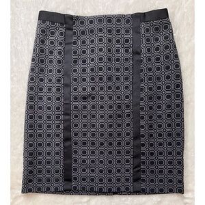 NWT New York & Company Geometric Print Pencil Skirt with Ribbon Detailing